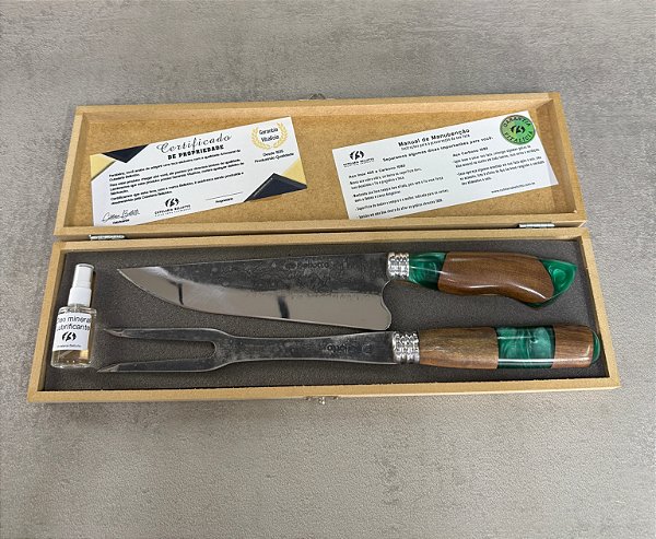 KIT FULL CARBONO VERDE - Churrasco 8" + Garfo 8" + Caixa de Madeira