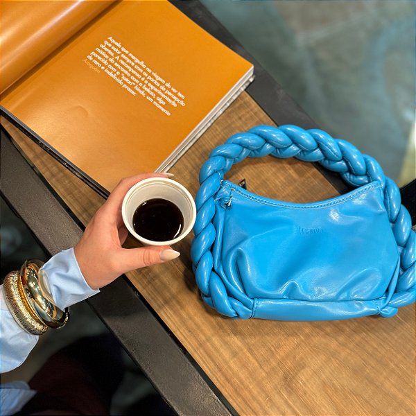 Bolsa puffer alça trançada Carmel