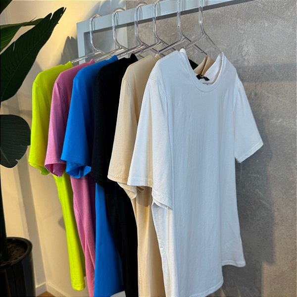 T-shirt básica de caixa