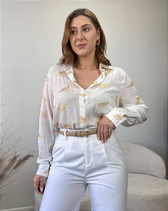 Camisa em viscolinho bordada Lely