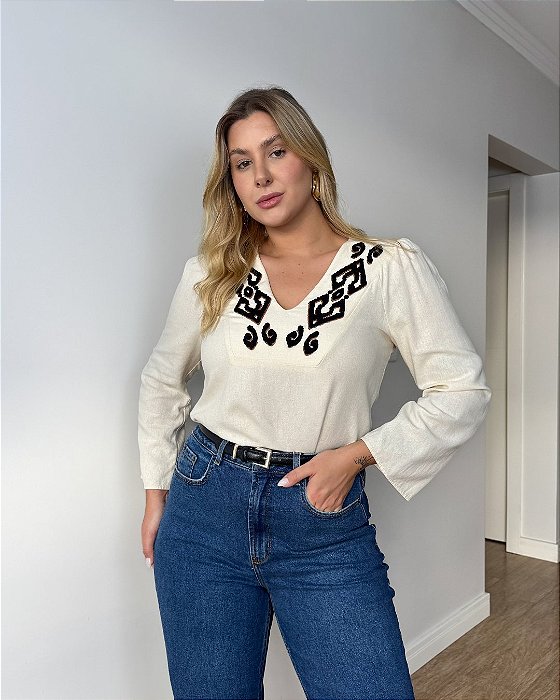 Blusa viscolinho bordada Miriam