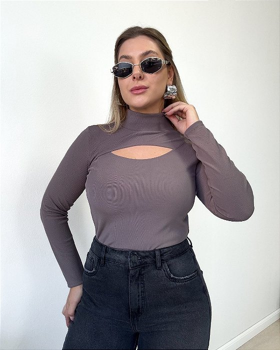 Blusa canelada com recorte frontal Esmeralda