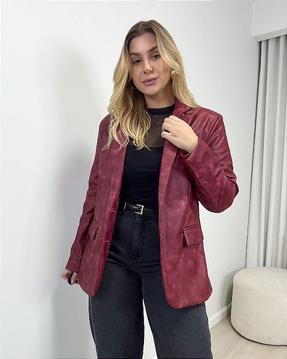 Blazer alongado em couro sintético Bibiana