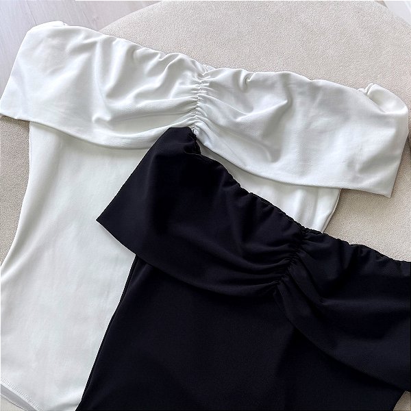 Body ombro a ombro Martina