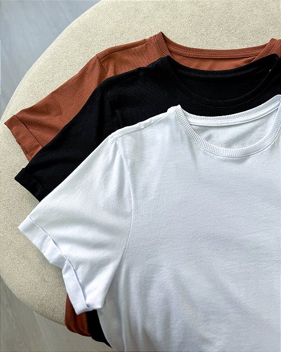 T-shirt tradicional basic