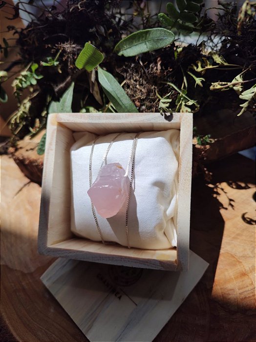 Colar de Quartzo Rosa