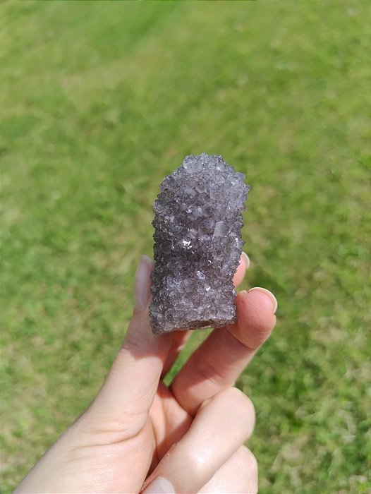 Estalactite de Calcedônia Negra