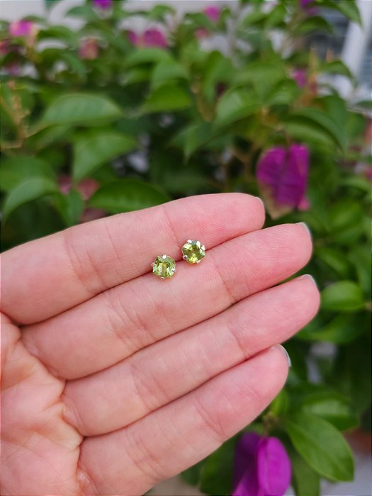 Brincos de Peridoto