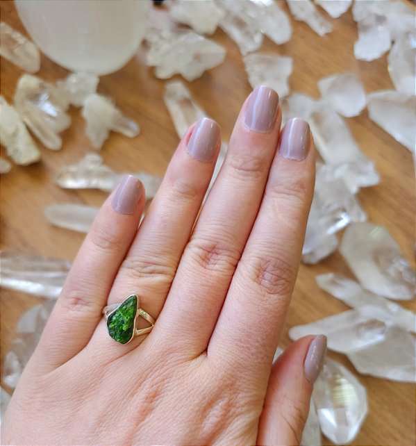Anel Peridoto