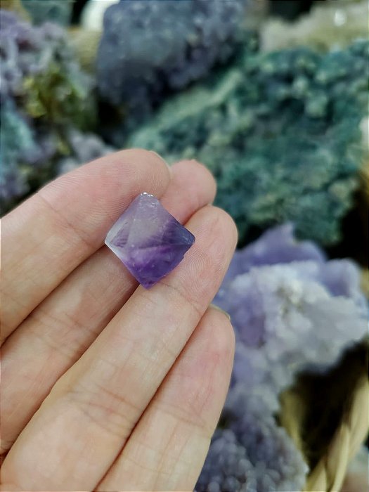 Fluorita Octaedro Roxa