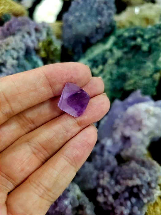 Fluorita Octaedro Roxa