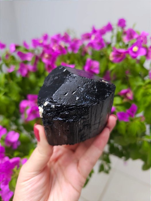 Turmalina Negra com Terminação Natural