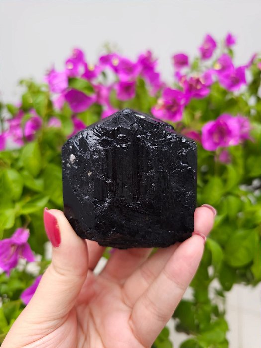 Turmalina Negra com Terminação Natural