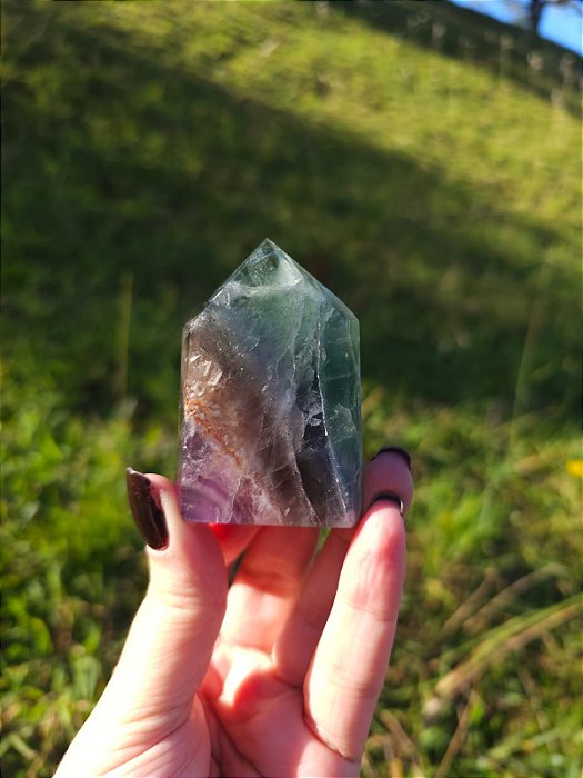 Fluorita Arco-íris ( Formação Roxa, Azul e Verde)