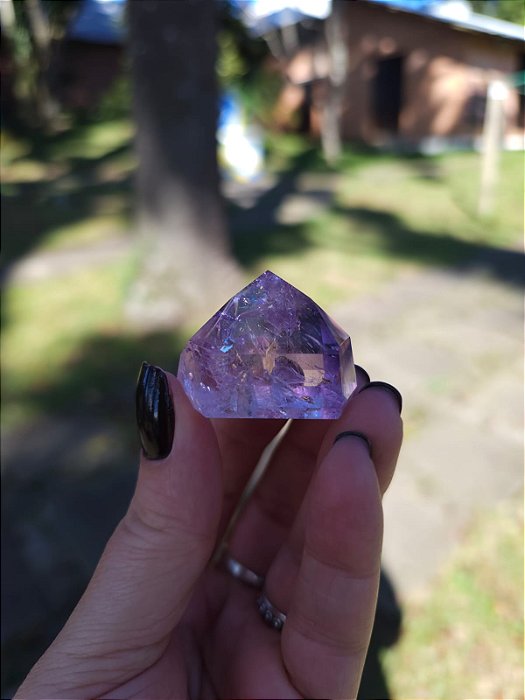 Ametista com Quartzo Translúcido Lapidada