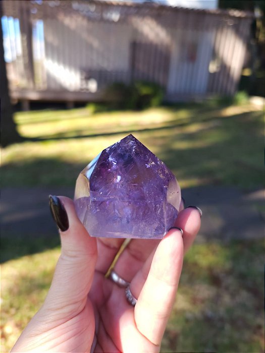 Ametista com Quartzo Translúcido e Golden Healer Lapidada