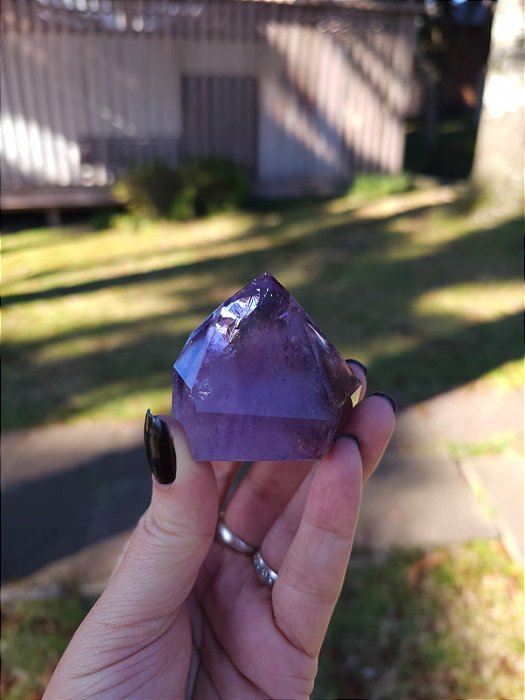 Ametista com Quartzo Translúcido e Golden Healer Lapidada