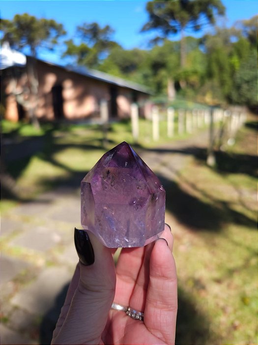 Ametista com Quartzo Translúcido Lapidada