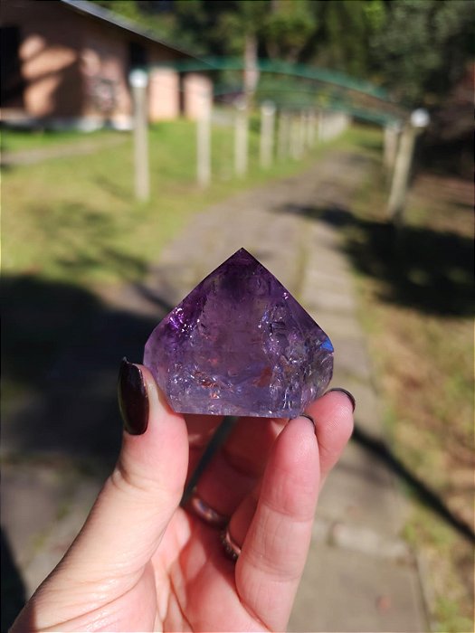 Ametista com Quartzo Translúcido Lapidada