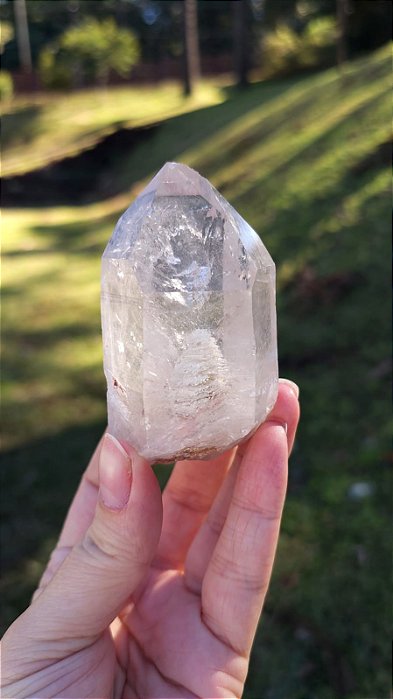 Quartzo com Inclusão de Lodolita em Espiral