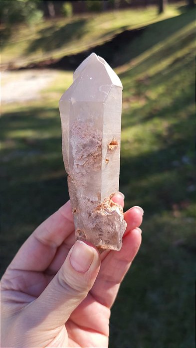 Quartzo com Inclusão de Lodolita em Espiral