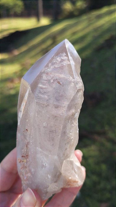 Quartzo com Inclusão de Lodolita em Espiral