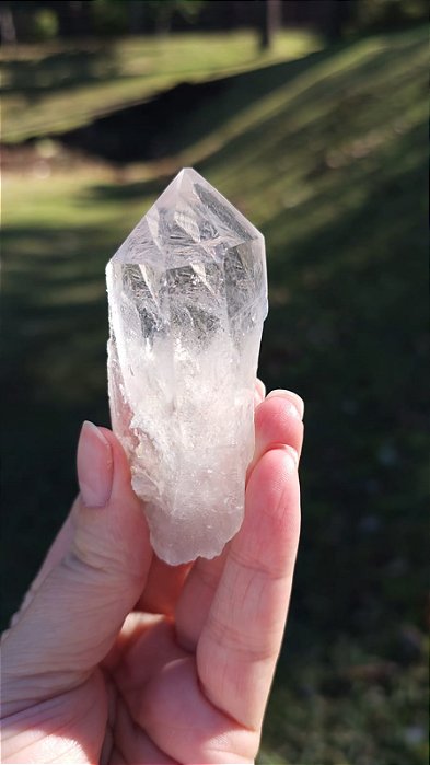 Quartzo com Inclusão de Lodolita em Espiral