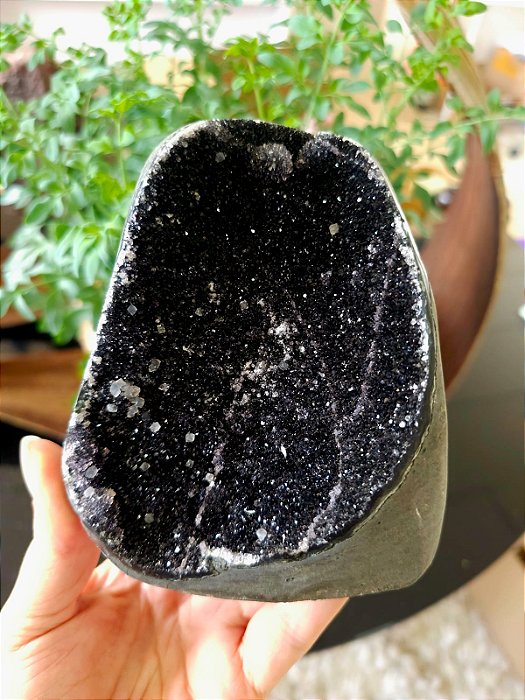 Calcedônia Negra com Calcita