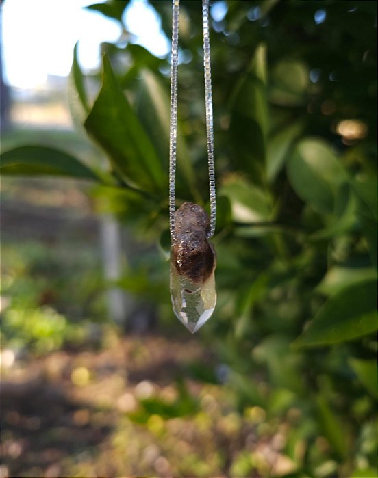 Colar Médio Anfibólio Phantom Ísis Elo do Templo Passado