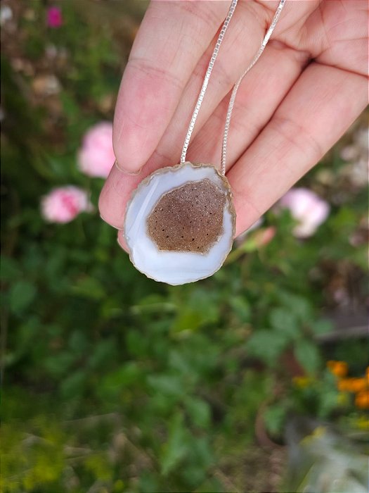 Colar Médio Geodo Cristalizado