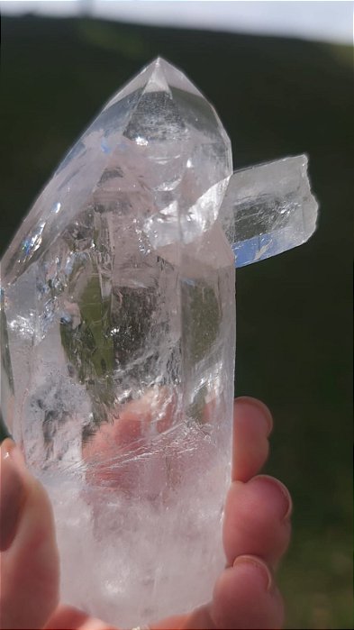 Quartzo com Ponta Interna e Arco-Íris