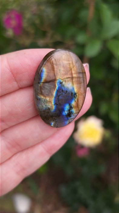 Cabochão de Labradorita