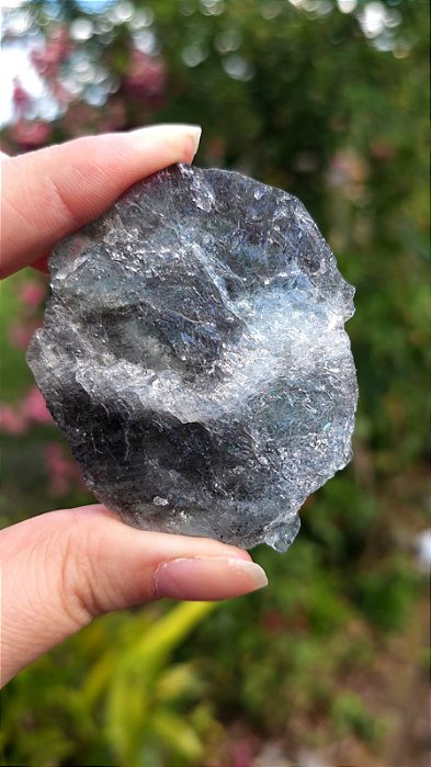 Água Marinha Bruta com Inclusão