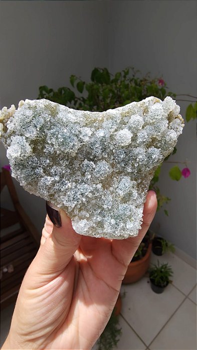 Drusa de Quartzo com Celadonita