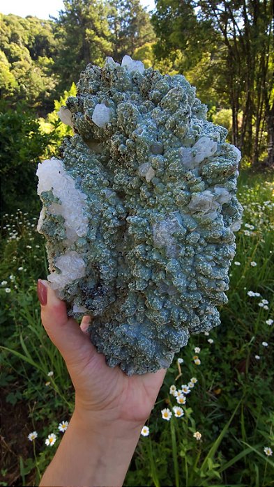 Quartzo coberto de Celadonita