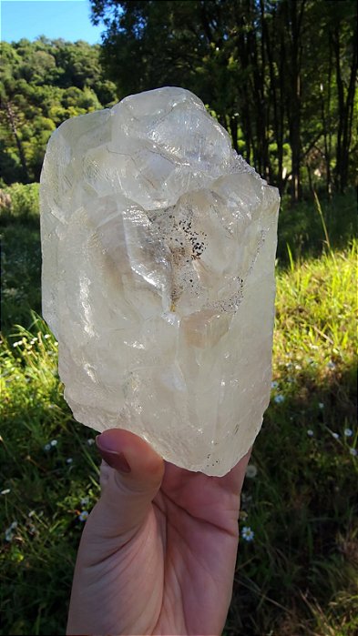 Calcita Dourada com inclusão de Manganês e Brilho Fino