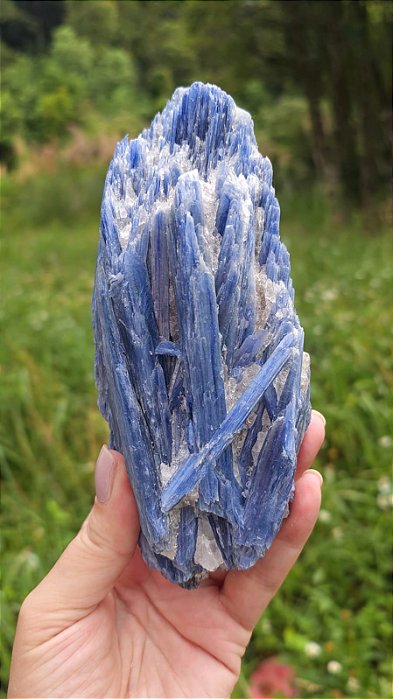 Cianita Azul com Quartzo
