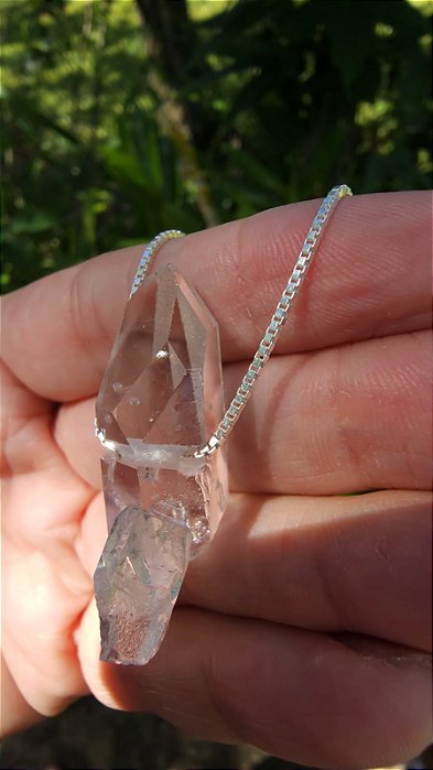 Colar Ísis Canalizadora Elo Tempo Futuro