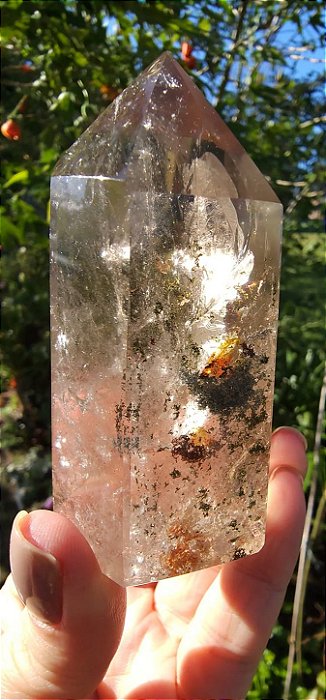 Quartzo Fumê com Inclusão de Lodolita e Arco-Íris