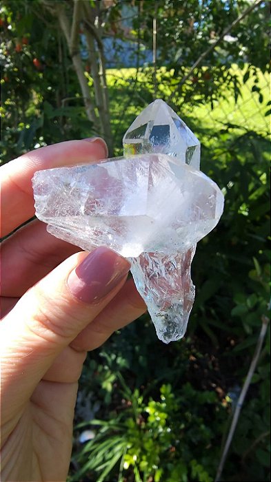 Cristal Autocurado e Ísis