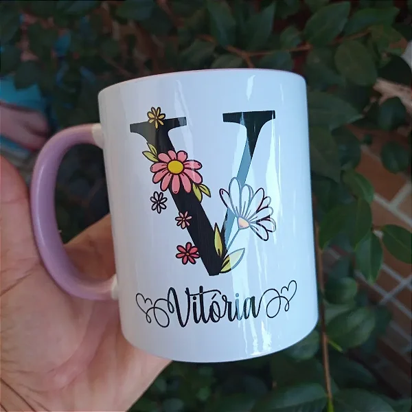 Caneca Alfabeto Floral