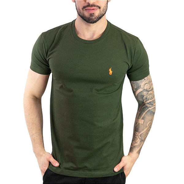 camiseta básica verde militar