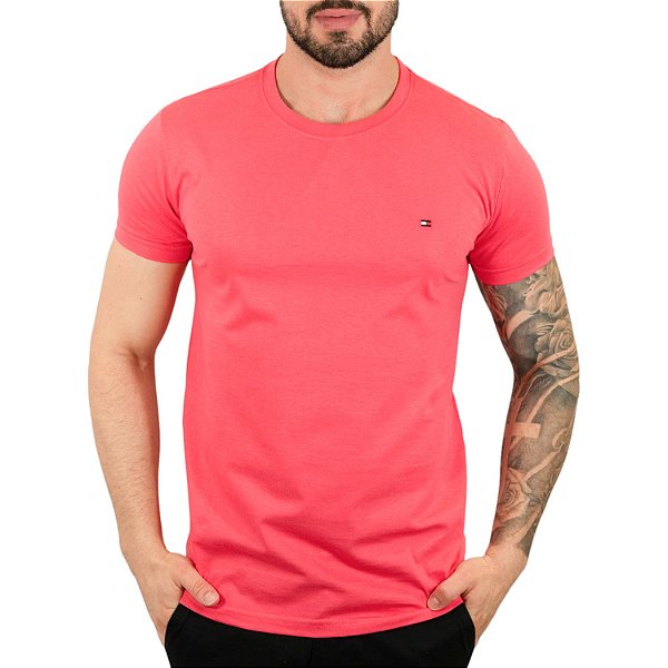 Camiseta Tommy Hilfiger Básica Rosa Escuro