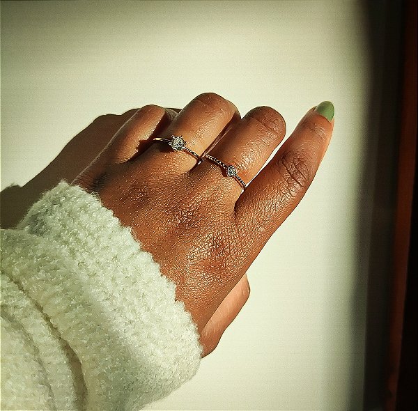 Anel solitário Sofia