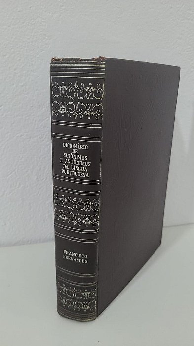 Dicionário de Sinônimos e Antônimos