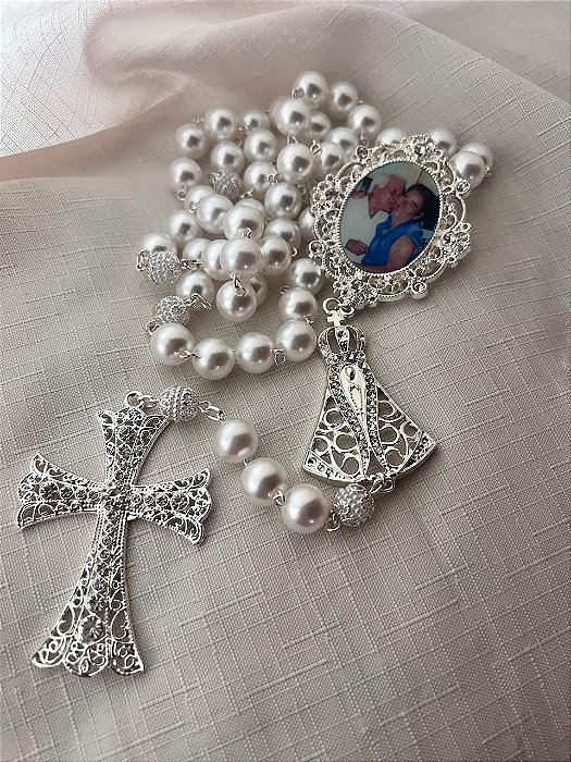 Terço de Nossa Senhora Aparecida com relicário/Prata