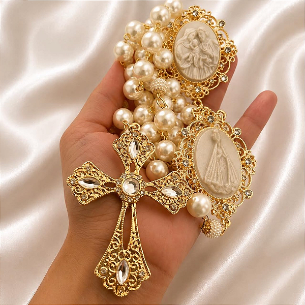 Terço de Noiva Sagrada Familia e Nossa Senhora Aparecida Dourado