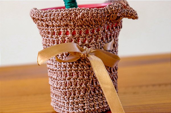 Vaso com Flores em crochê