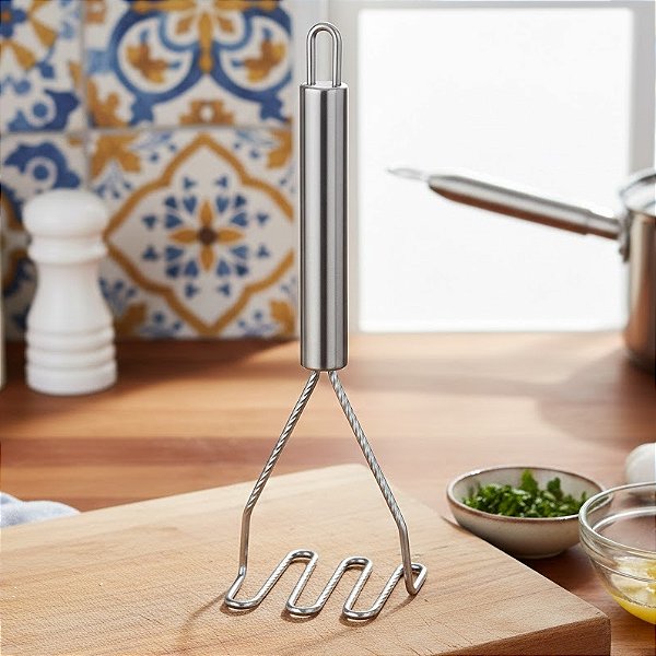 Amassador de Batatas Multiuso Aço Inox 23cm Modelo Curvas R2185