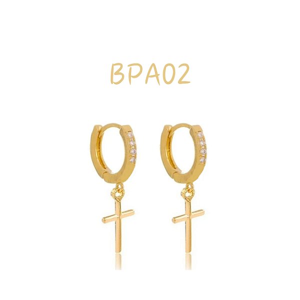 Brinco argola dourado articulada cruz pequeno